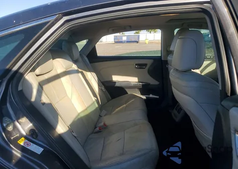 2013 Toyota Avalon Base from USA, damaged, VIN 4T1BK1EB1DU048409